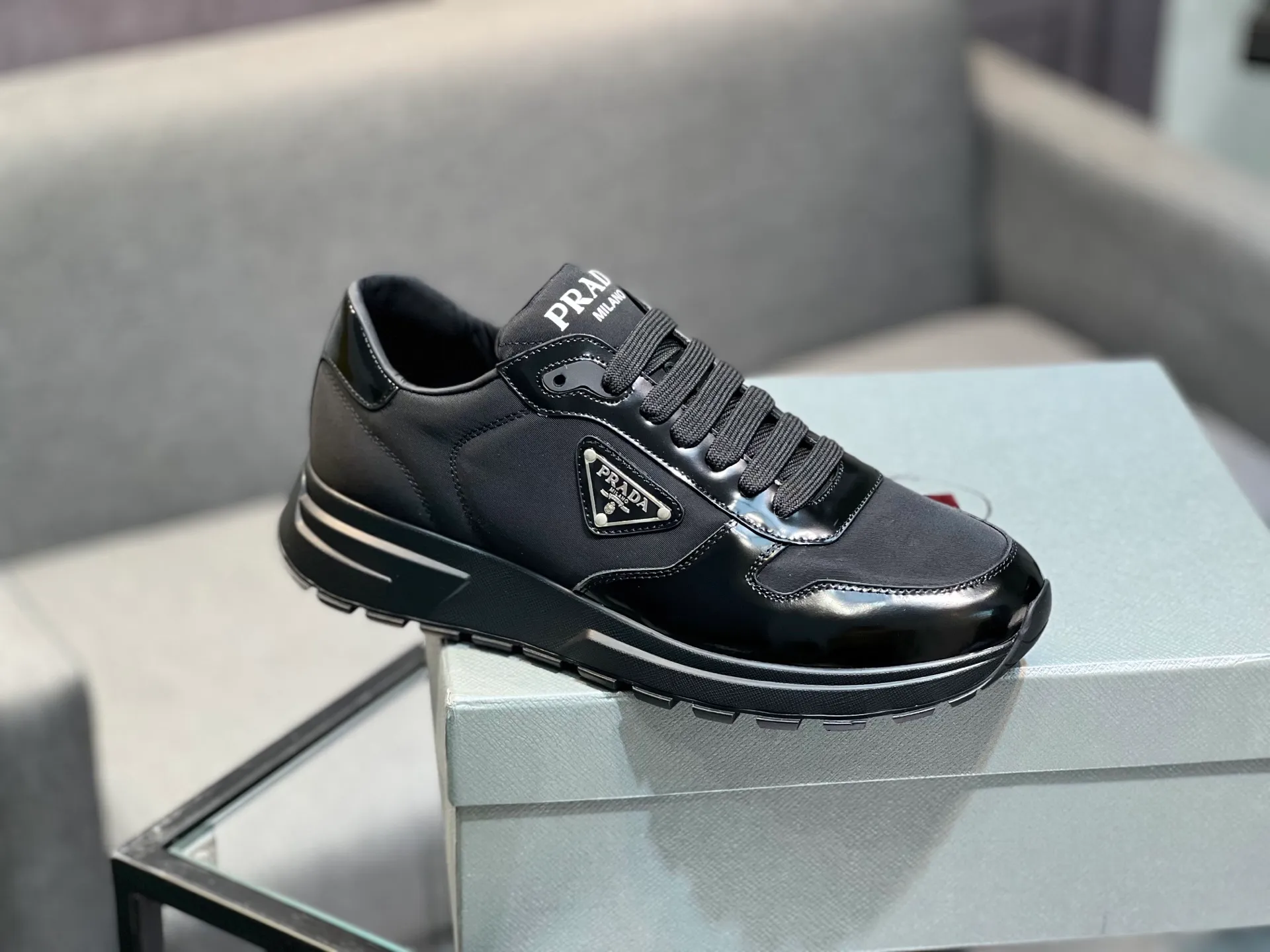 Men's shoes 💰540 PRADA "Prada" casual shoes Regular size: 38-44 (45 can be customized) Product material: Selected cowhide material, genuine leather lining, original outsole